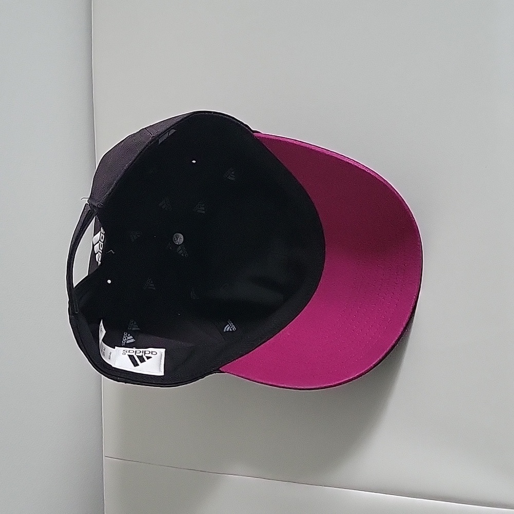 Adidas Hat - Picture 5 of 5